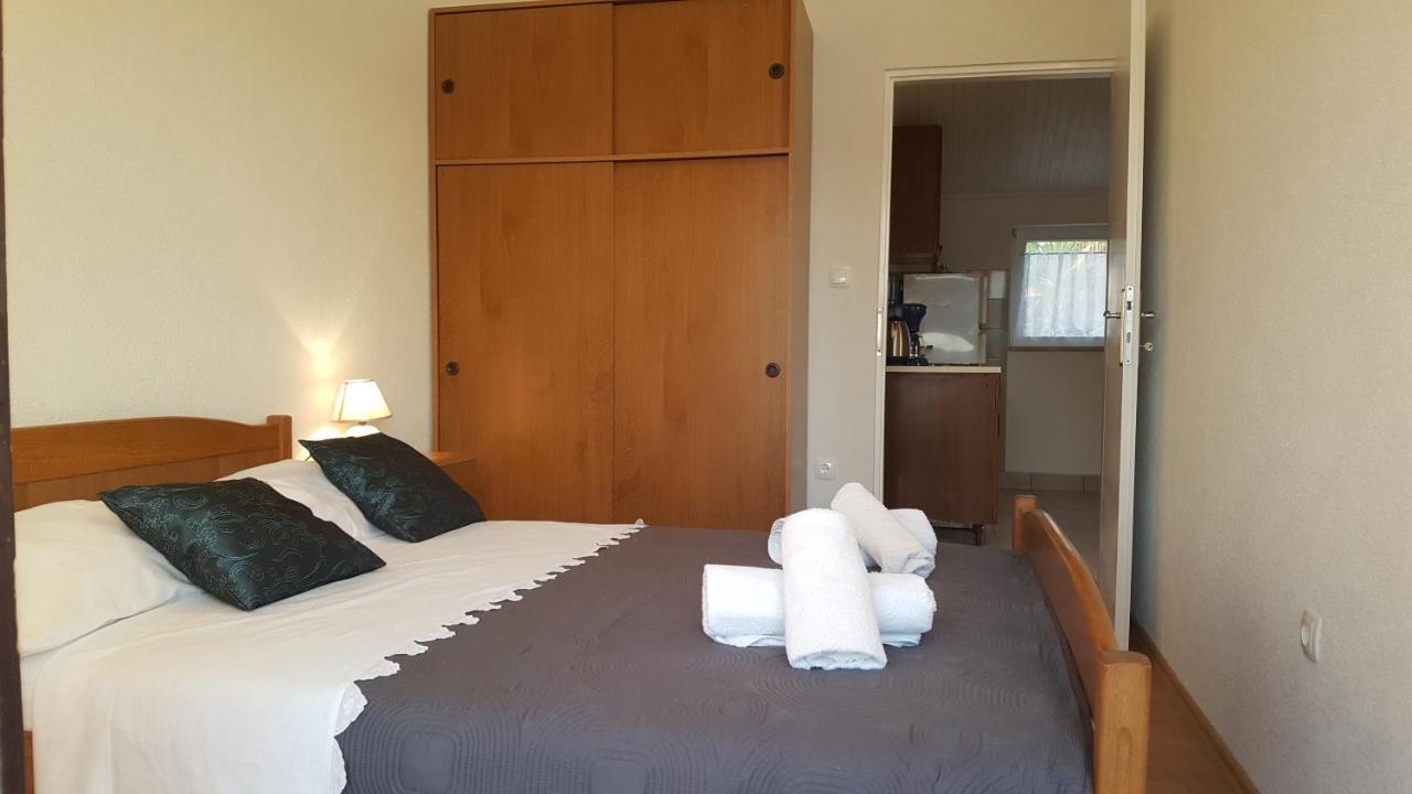 Apartments Zuzul - Трогір Екстер'єр фото